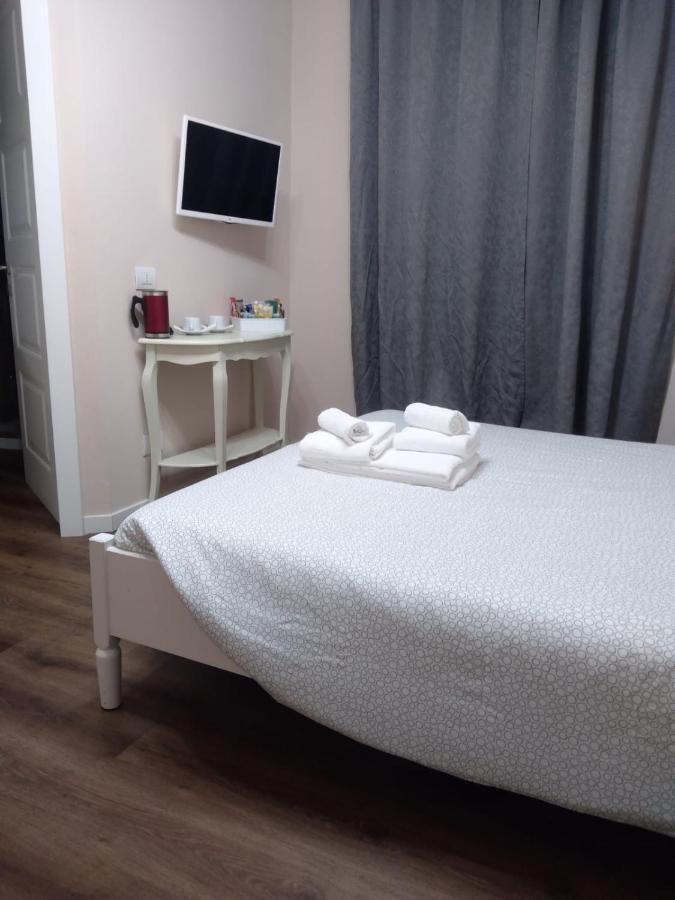 Glam Giulia Guest house